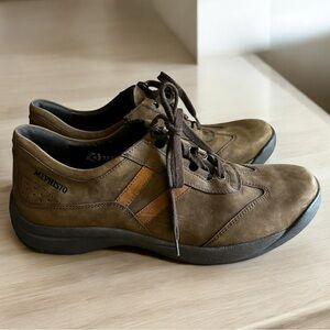 Mephisto WOMENS size‎ 10 Runoff lace up shoes